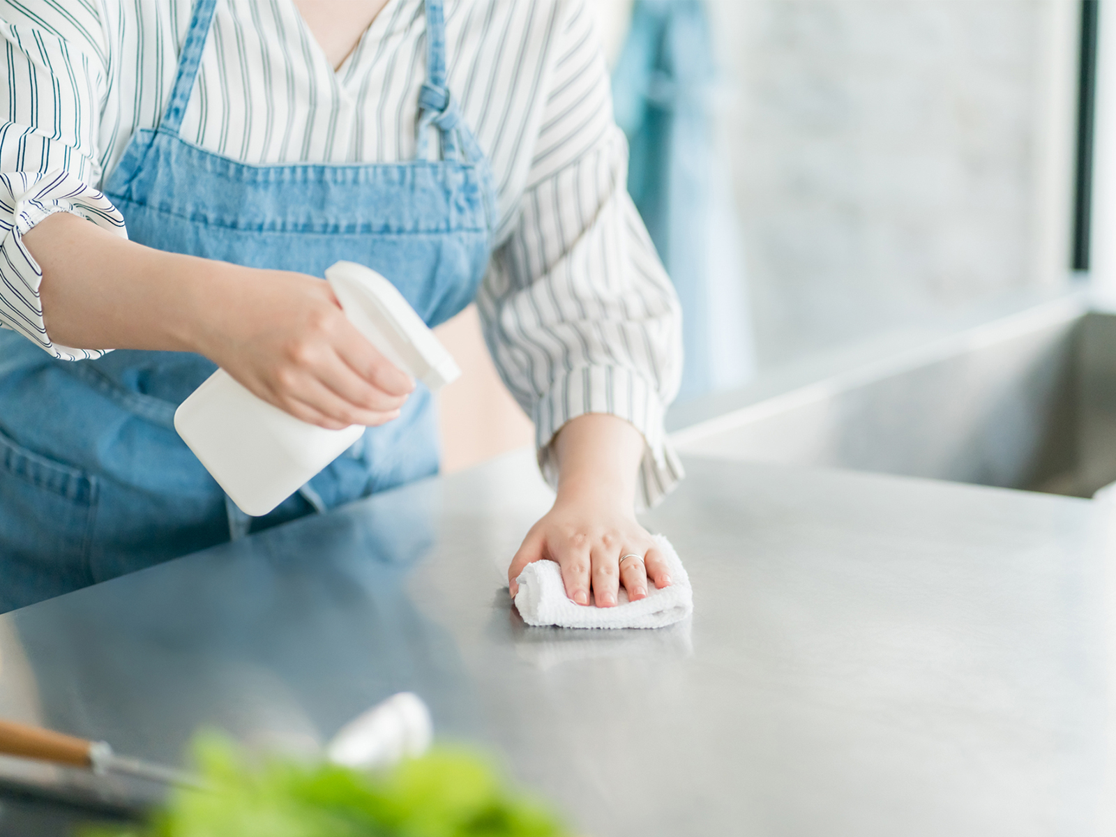 キッチン設備_掃除_イメージ