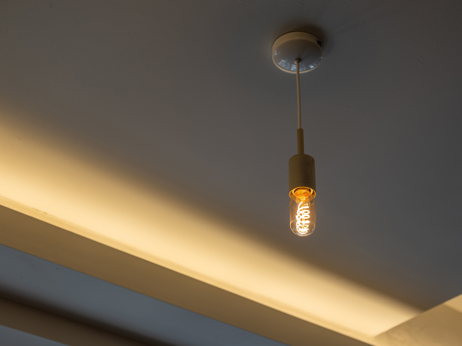 コーニス照明_コーブ照明_間接照明